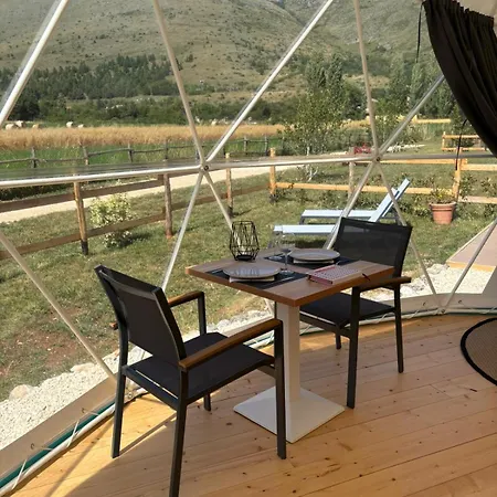 Glamping Monte Velino Luxussátor *