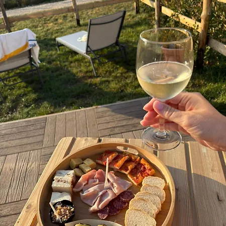 Glamping Monte Velino Luxe tent